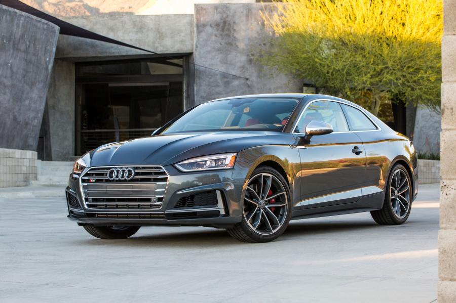  Audi S5 Coupe 2017 года  (NA) (фото 1 из 62)